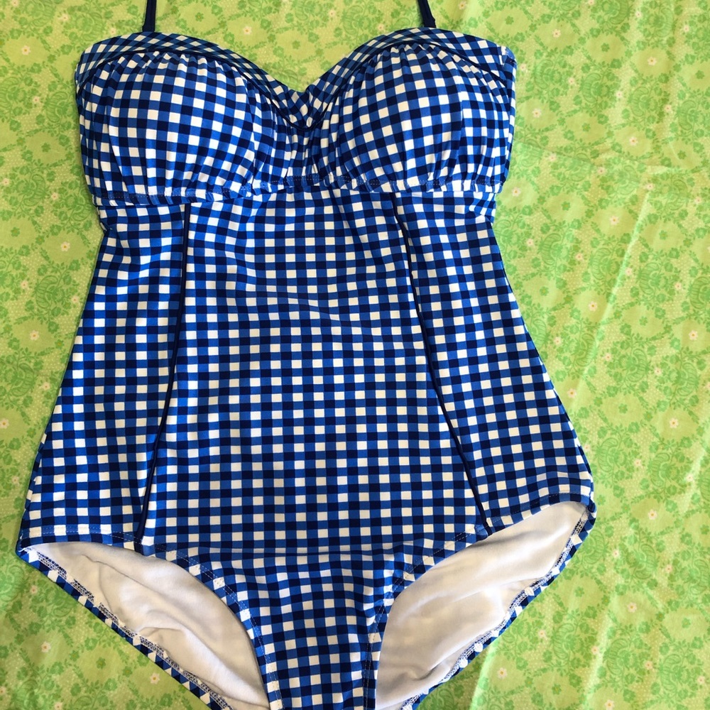 Lauren James plaid batting suit medium